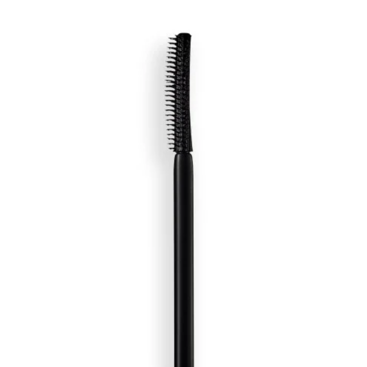 Black Card MASCARA by IL MAKIAGE (3) Black Card MASCARA by IL MAKIAGE